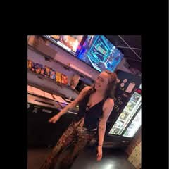 Carly Quickle Profile Picture