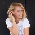 LAURA HAMILTON Profile Picture