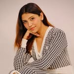 ईशा प्रताप Profile Picture