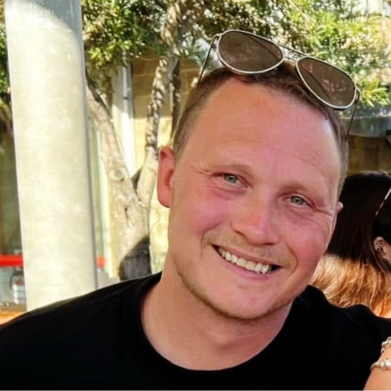 Craig Thompson Profile Picture