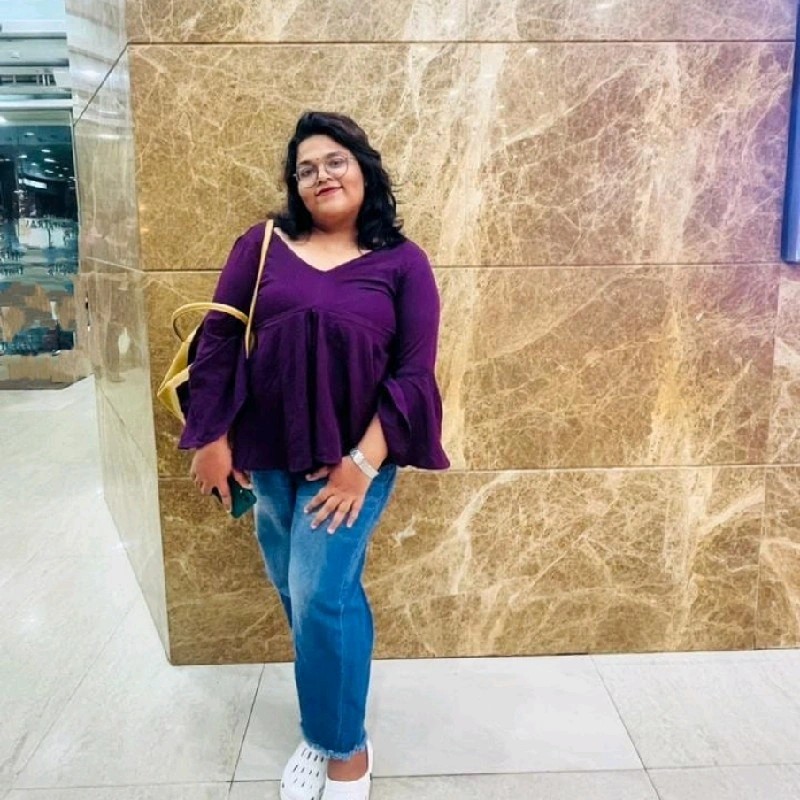 https://www.linkedin.com/in/harichandana-r-9a196b220 Profile Picture
