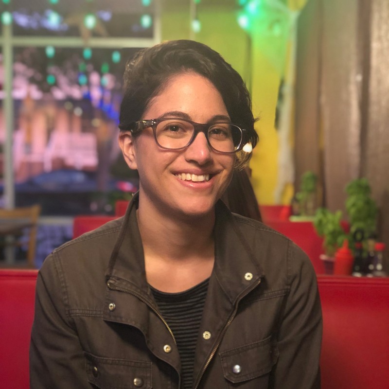 Julie G. Profile Picture
