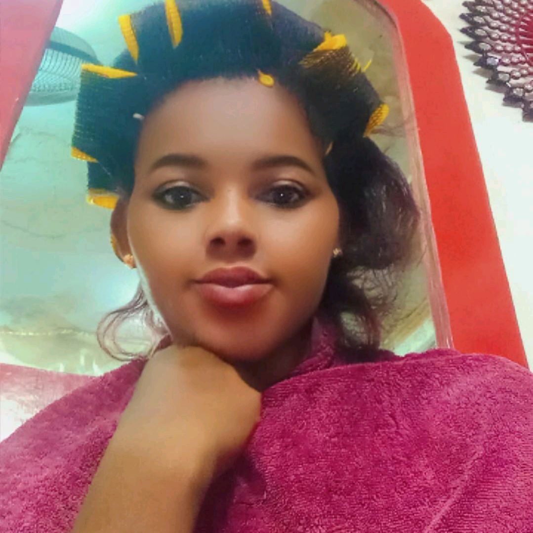 miss wema Profile Picture