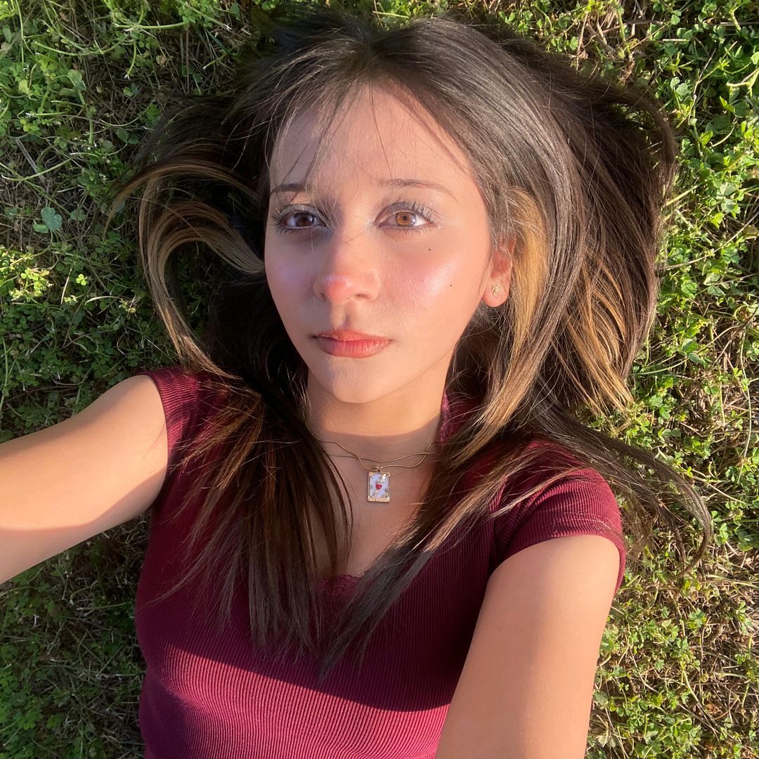 arzunaz_y Profile Picture