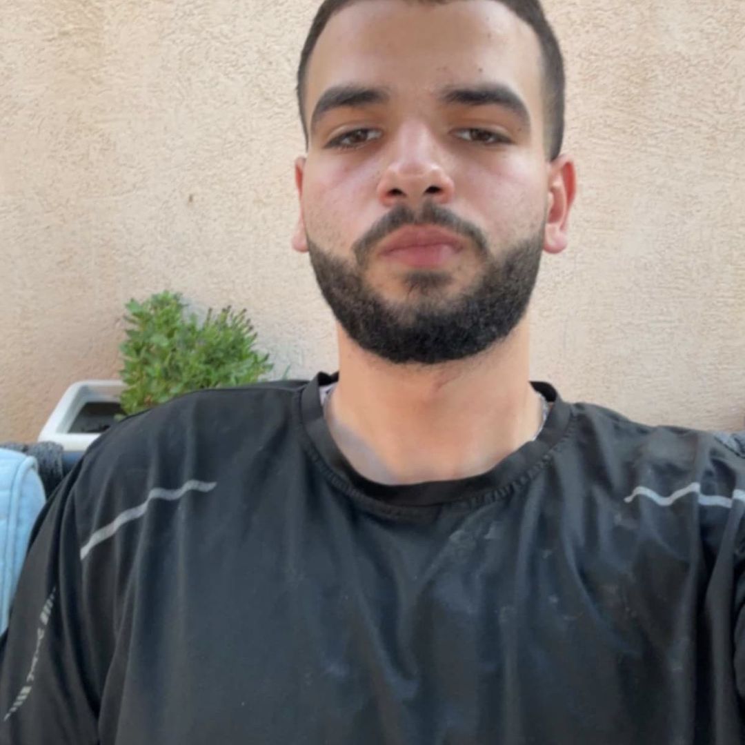ابن عاهريييييي Profile Picture