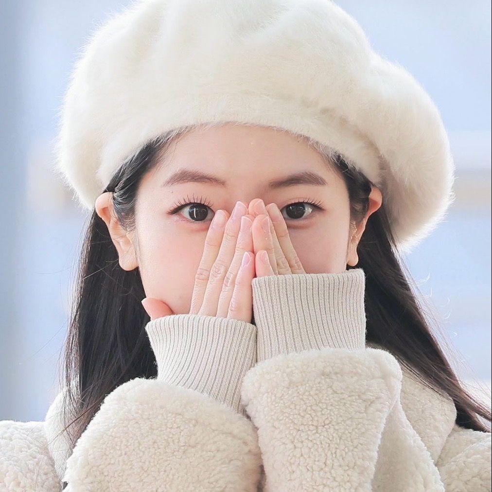 .dahyundiarys Profile Picture