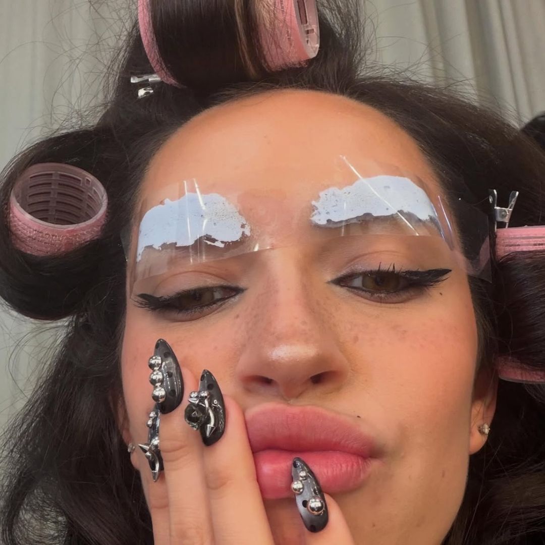 mivye Profile Picture