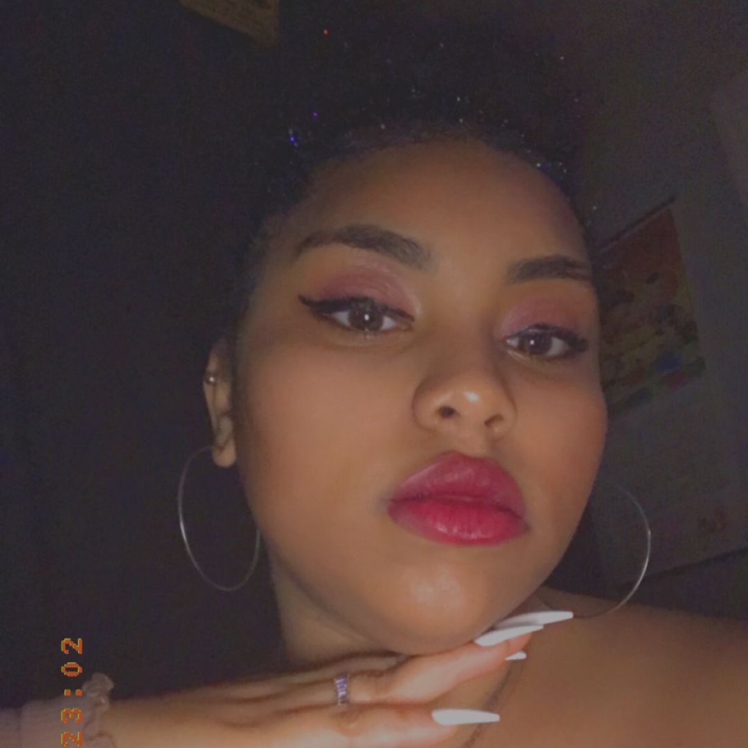 Constance Renee Profile Picture