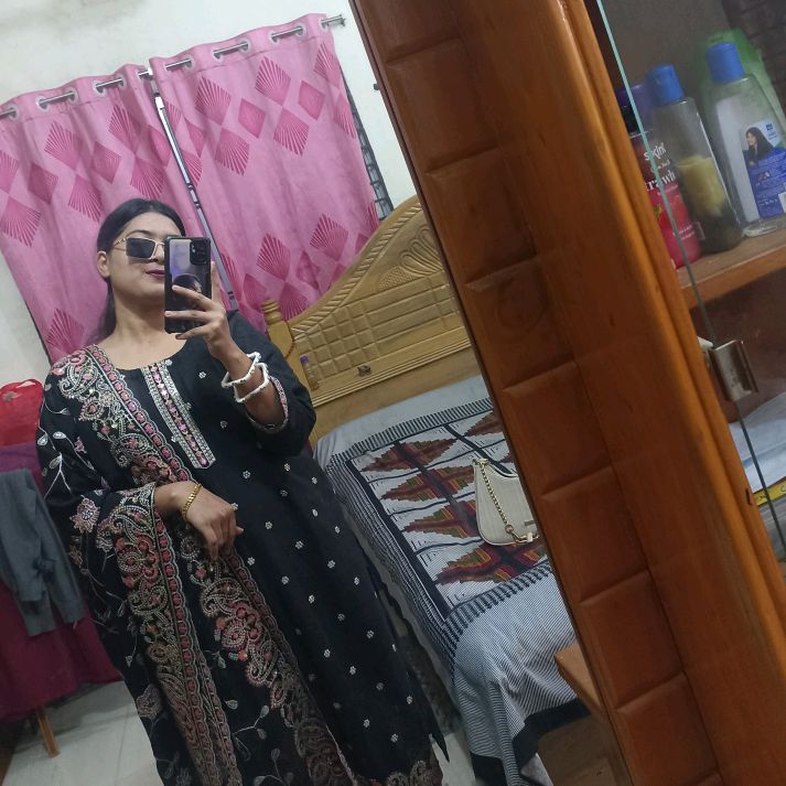 Eva Ahmed Profile Picture
